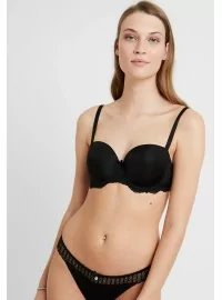 s.Oliver Gabrielle rinnahoidja